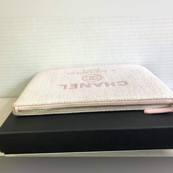 Chanel ✨ Raffia Deauville O Case Clutch Pouch Interlocking CC Box COA Authentic - Picture 4 of 11